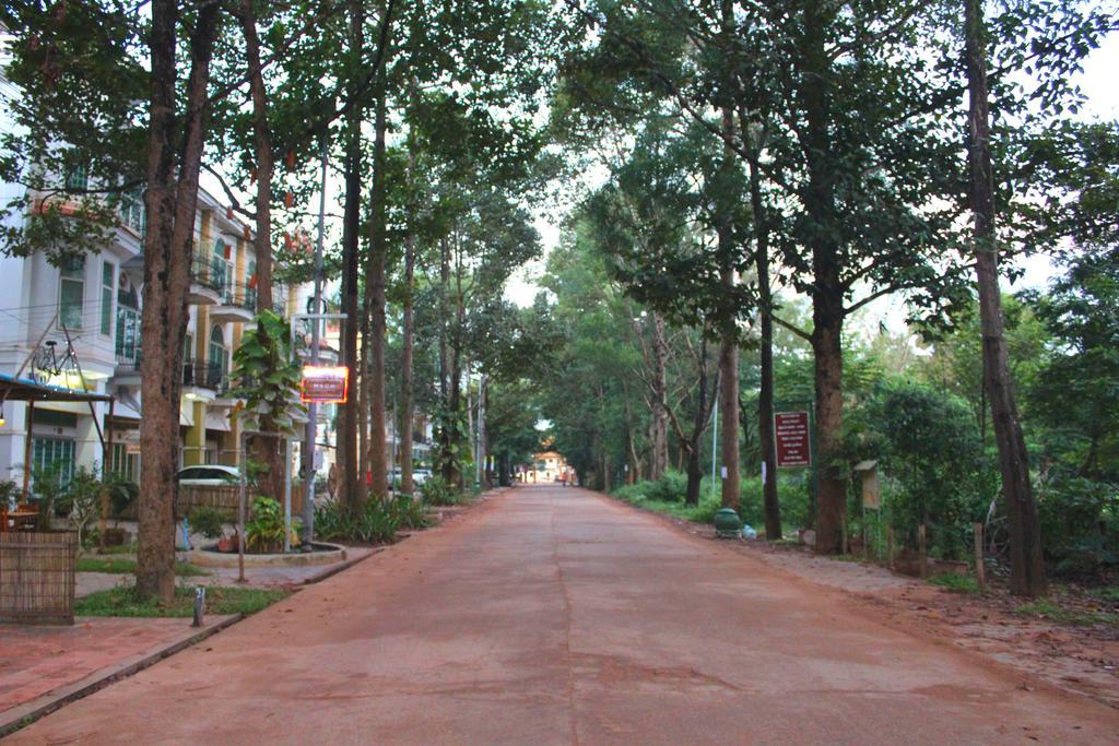 Tropical Bamboo Hotel Sziemreap Kültér fotó